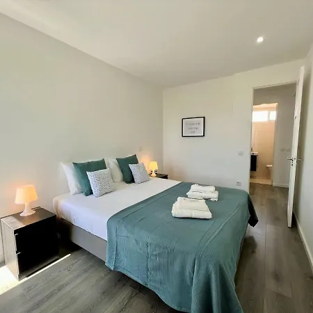 2 By Homing Apartman *