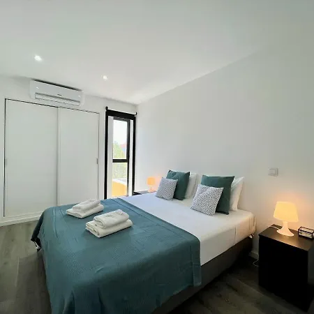 2 By Homing Apartman