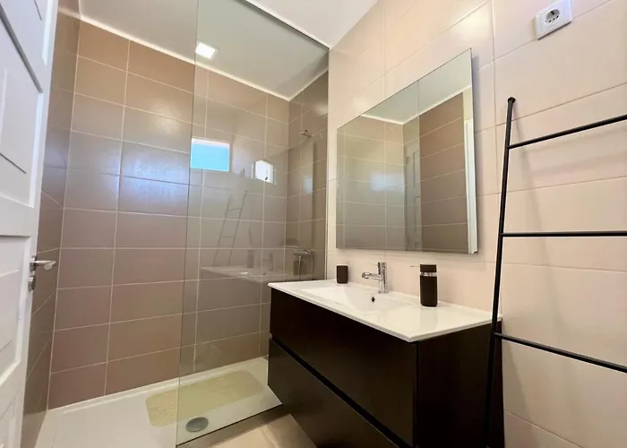 2 By Homing אלבופיירה