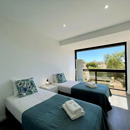 公寓 2 By Homing *