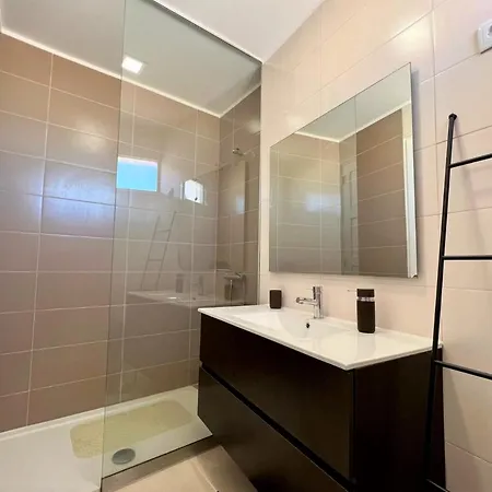 2 By Homing 阿尔布费拉