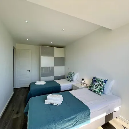 2 By Homing Apartman *